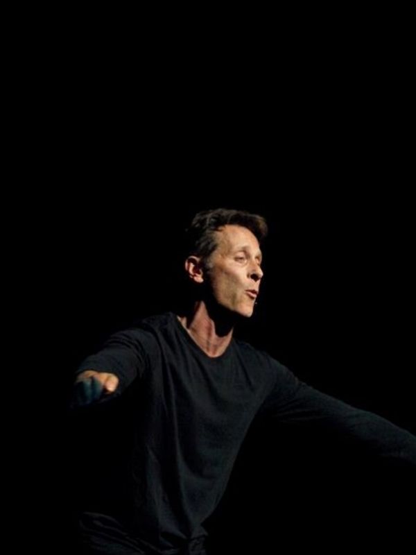 Steven Weber Photo