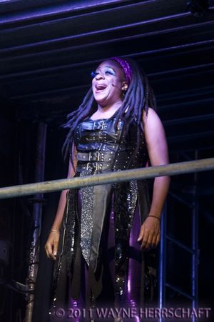 Danielle Lee Greaves Photo