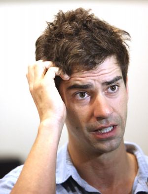 Hamish Linklater @ BroadwayWorld Hamish Linklater Photo