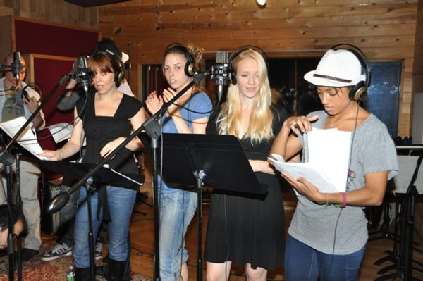 Tari Kelly, Kimberly Faure, Michelle Lookadoo and Shina An Morris Photo