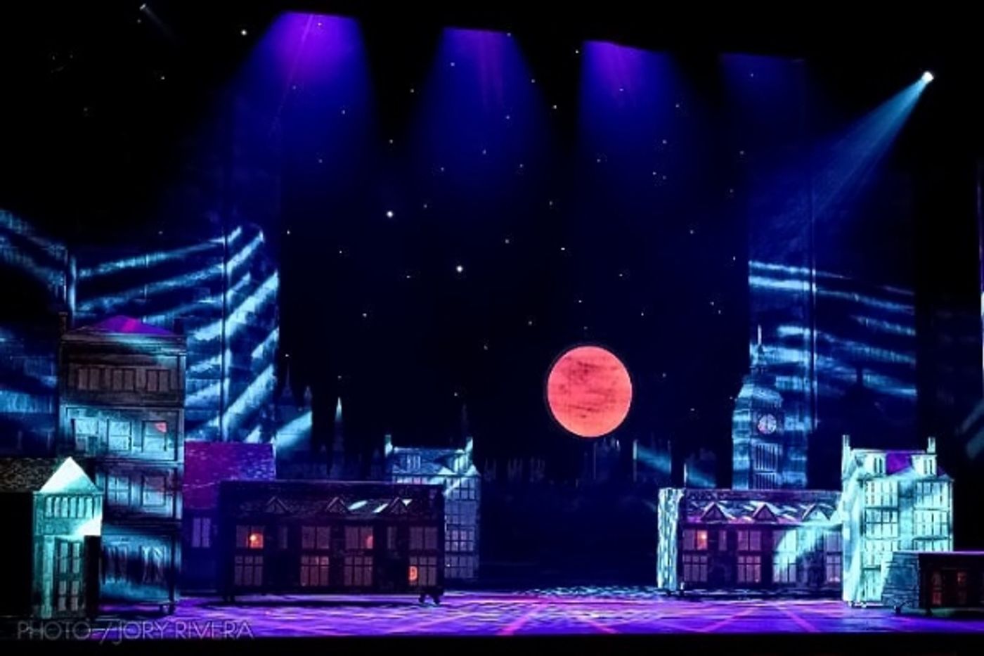 Photo Flash:  Drewe and Stiles’ PETER PAN Opens in Manila, 9/29-10/30  Image