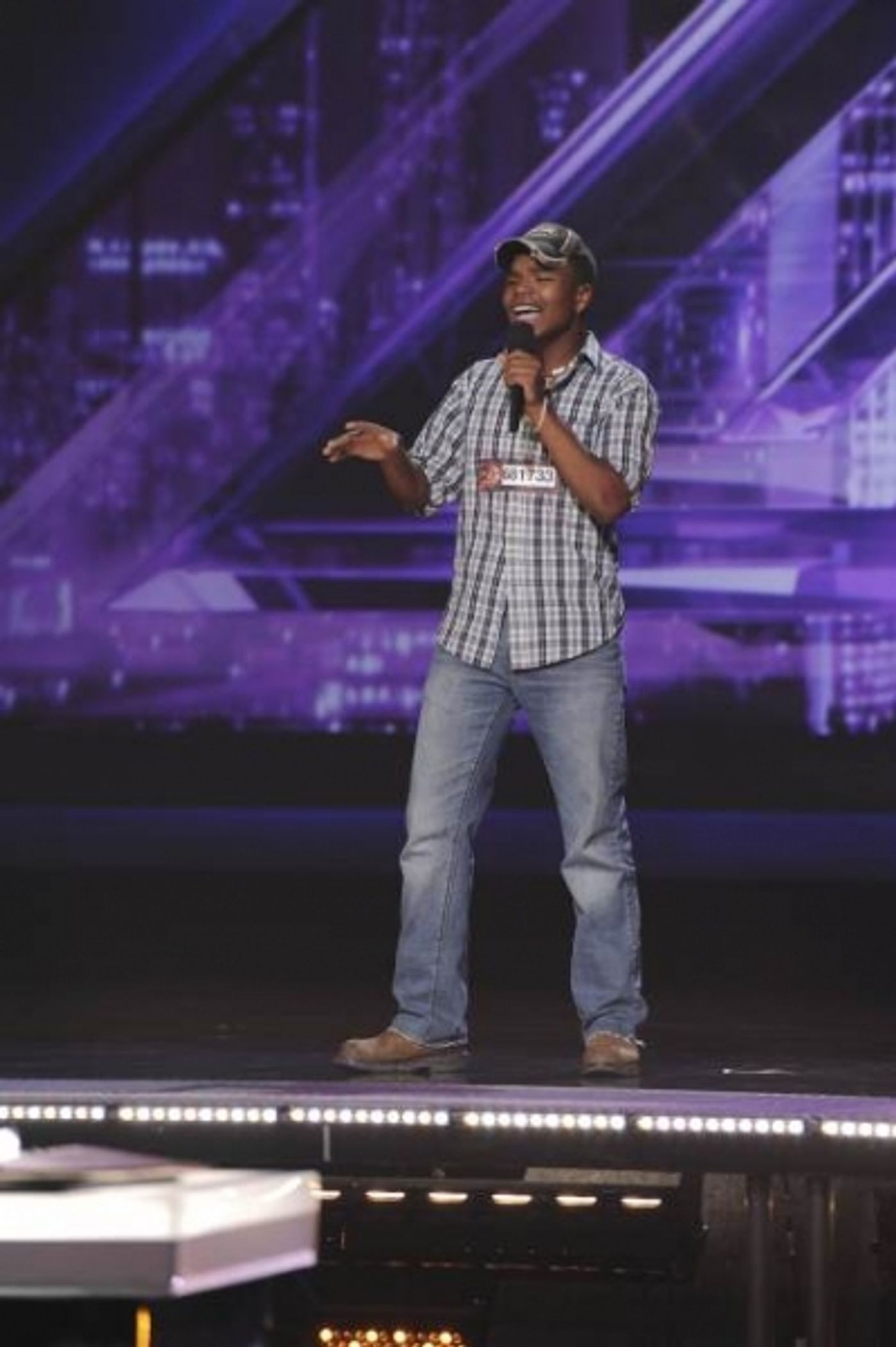 Photo Flash: THE X FACTOR Visits Chicago & Seattle! Photo Flash: THE X FACTOR Visits Chicago & Seattle! Image