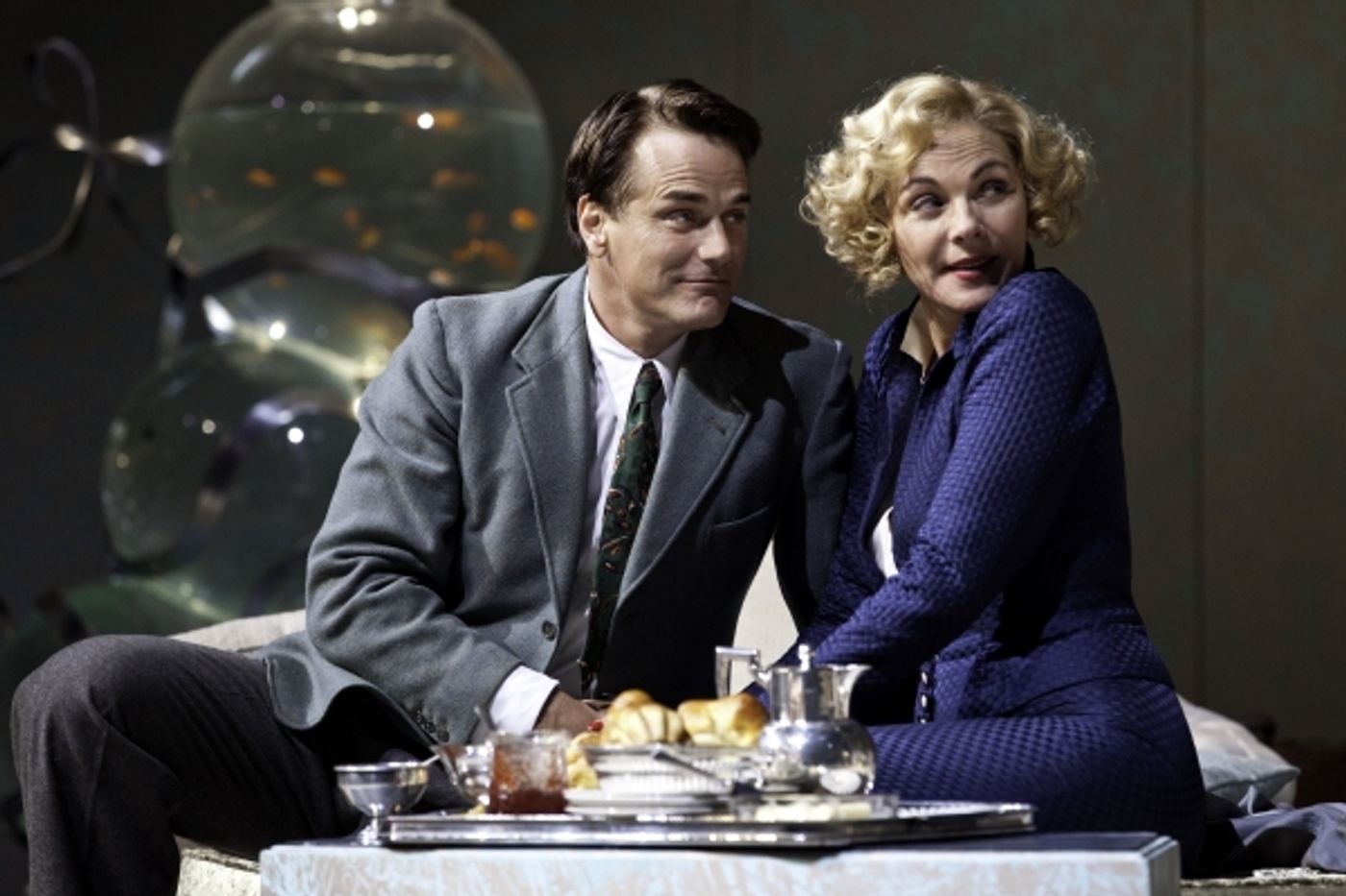 Photo Coverage: First Look at Kim Cattrall, Paul Gross in Toronto's PRIVATE LIVES!  Image