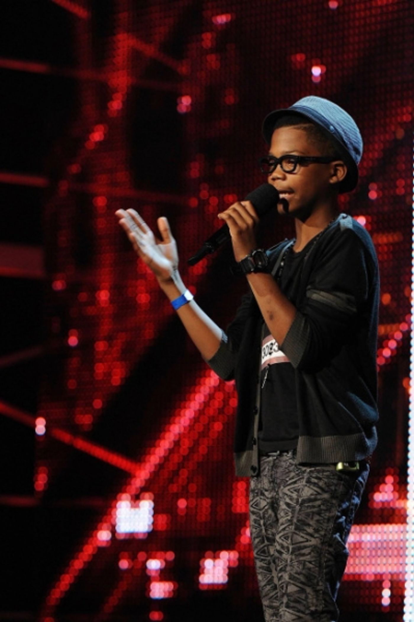 Photo Flash: THE X FACTOR Visits New Jersey  Image