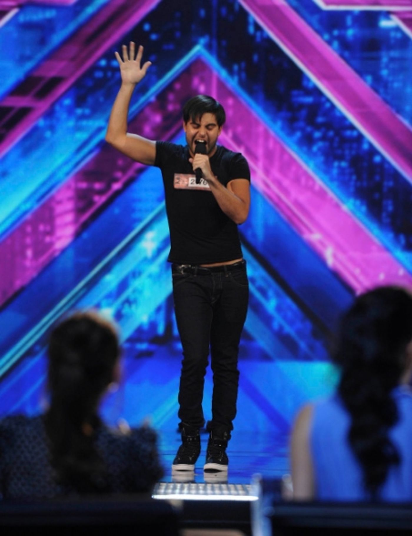 Photo Flash: THE X FACTOR Visits New Jersey  Image