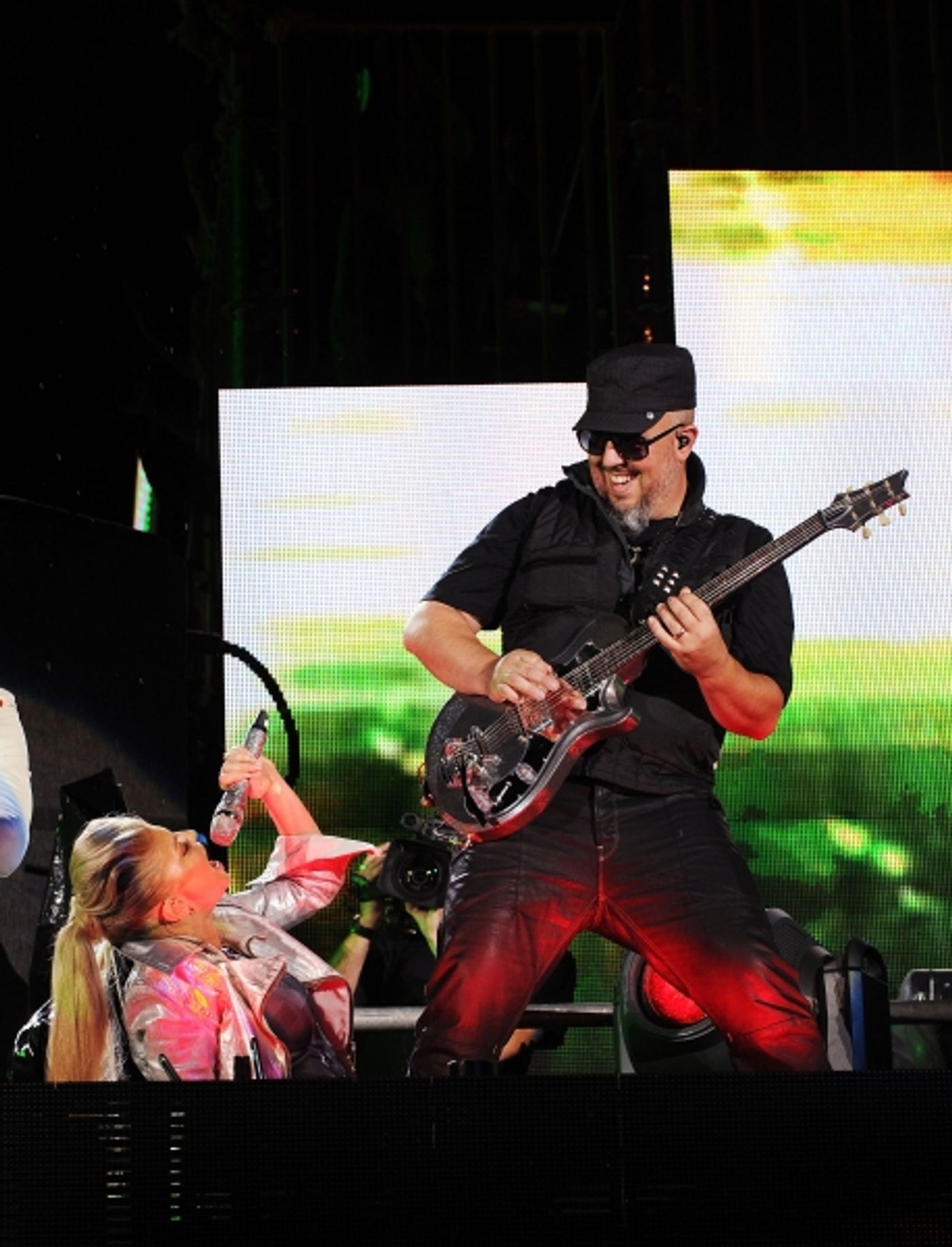 Photo Flash: Chase Presents The Black Eyed Peas Concert 4 NYC at Central Park  Image