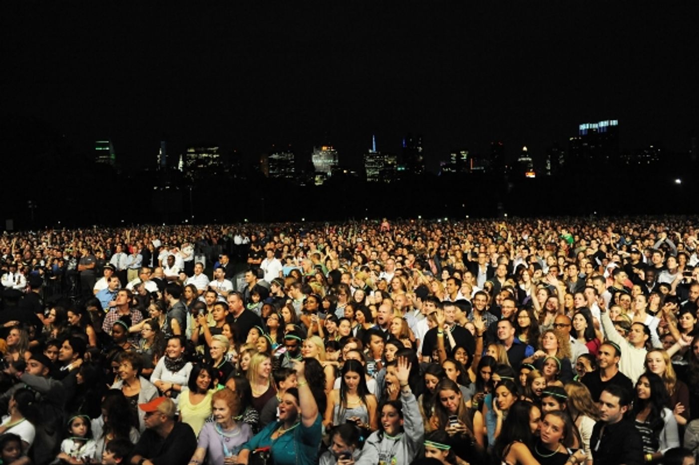 Photo Flash: Chase Presents The Black Eyed Peas Concert 4 NYC at Central Park  Image