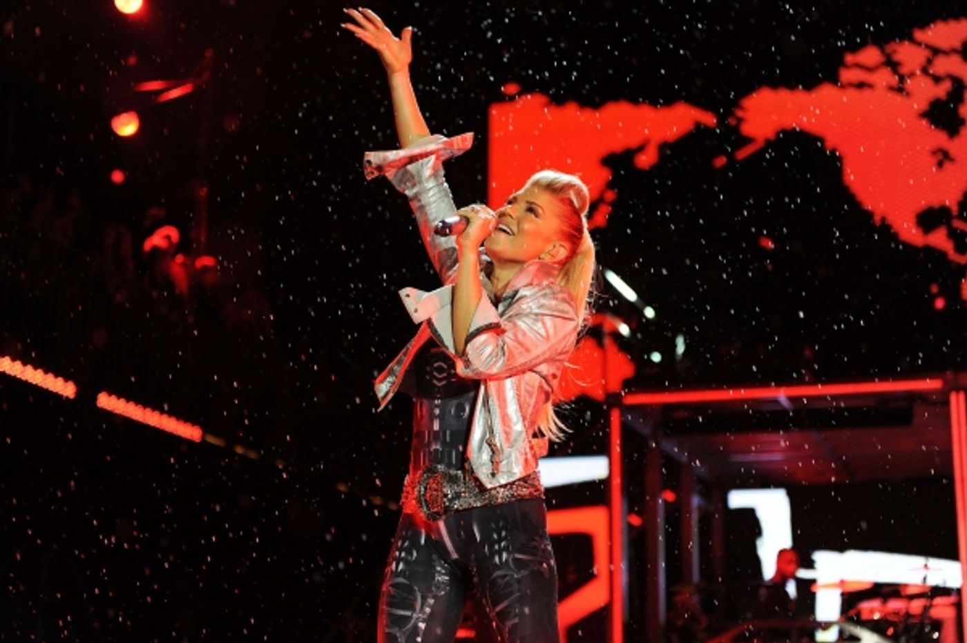 Photo Flash: Chase Presents The Black Eyed Peas Concert 4 NYC at Central Park  Image