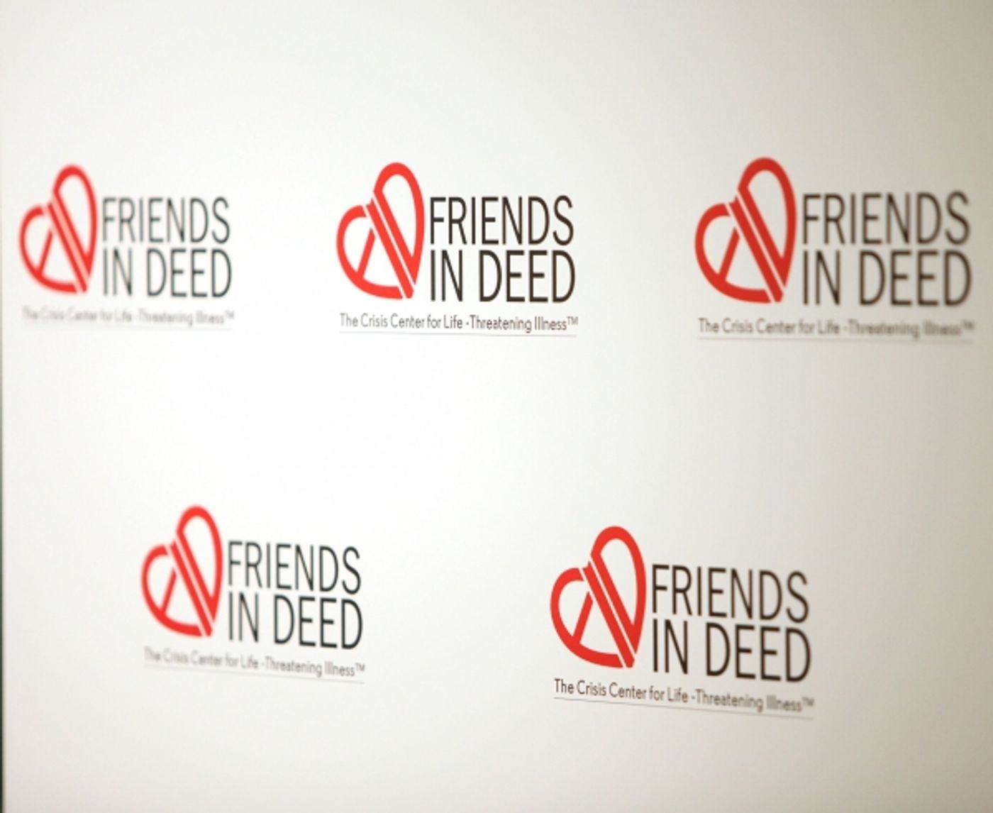 Photo Coverage: Sarah Jessica Parker, Matthew Broderick, Stephen Sondheim & More Celebrate 'Friends In Deed' Photo Coverage: Sarah Jessica Parker, Matthew Broderick, Stephen Sondheim & More Celebrate 'Friends In Deed' Image
