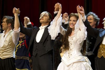 Cast of PHANTOM 25 Photo