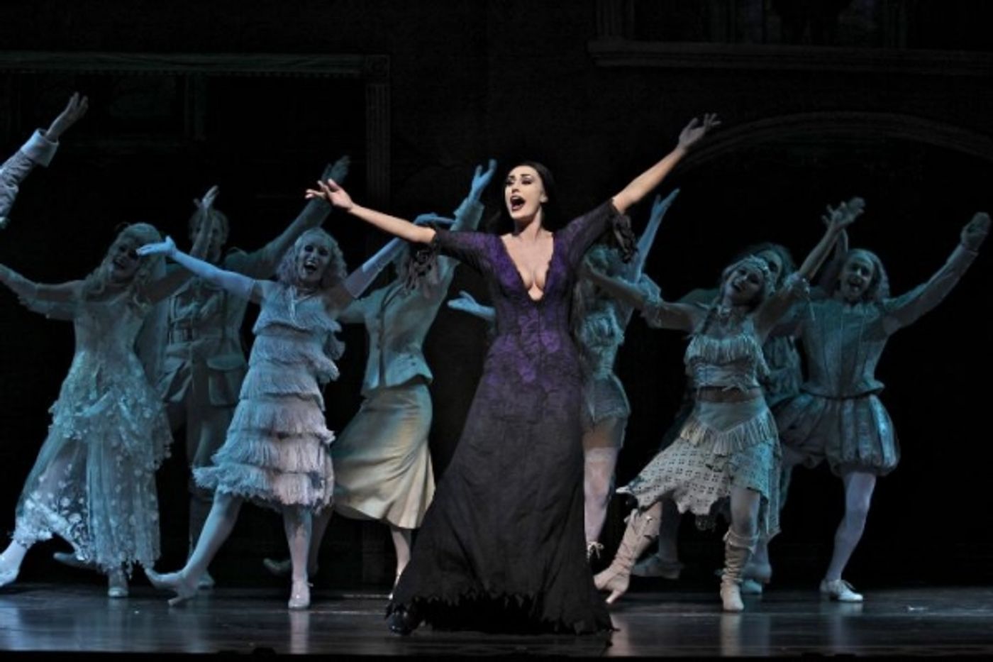Photo Flash: First Look at THE ADDAMS FAMILY National Tour!  Image