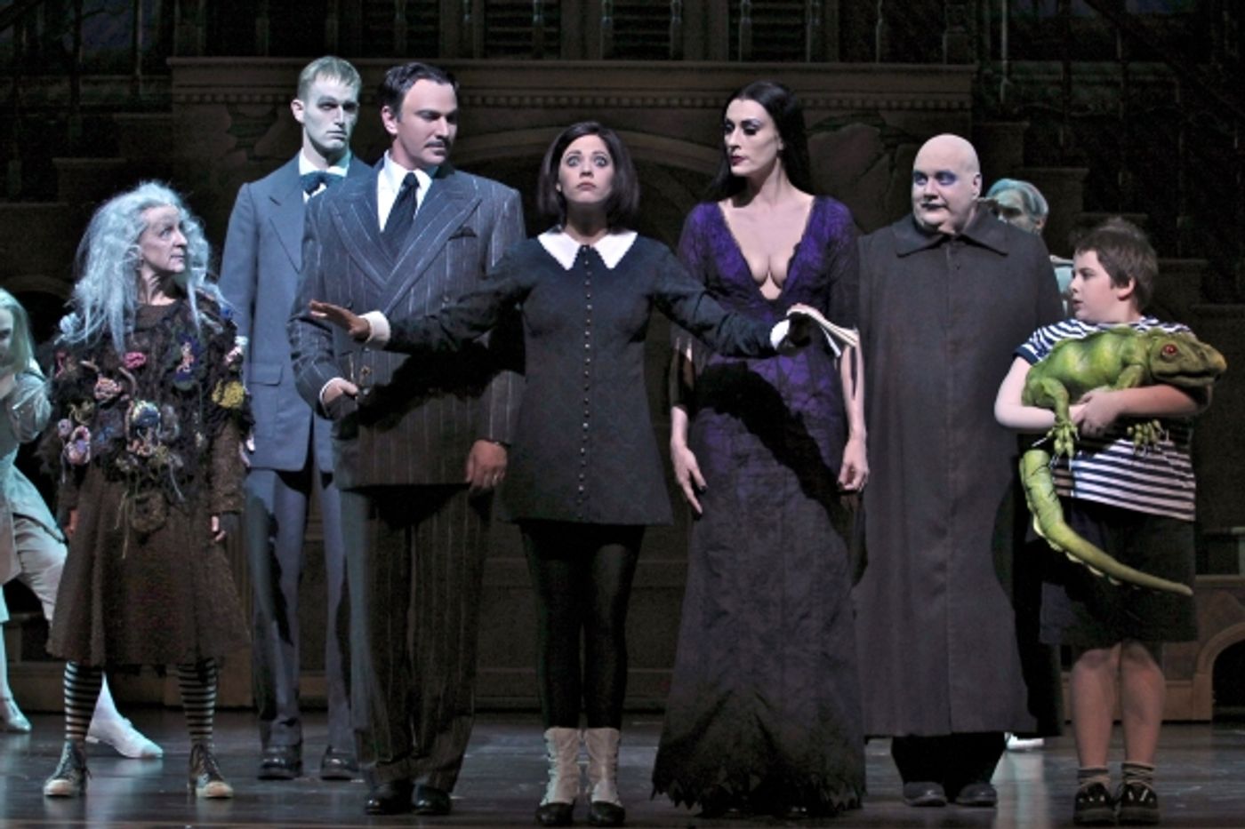 Photo Flash: First Look at THE ADDAMS FAMILY National Tour!  Image