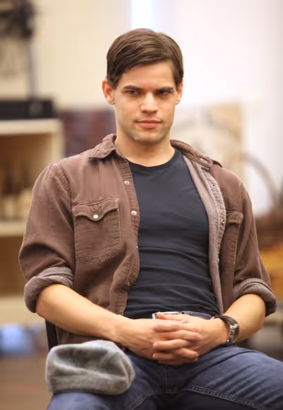 Jeremy Jordan  Photo