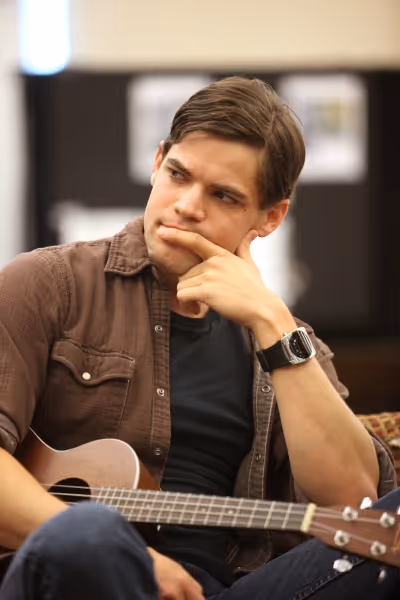 Jeremy Jordan  Photo