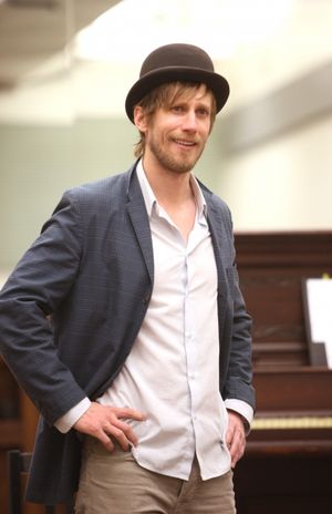 Andrew Samonsky @ BroadwayWorld Andrew Samonsky Photo