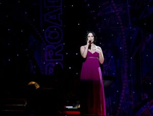 Eden Espinosa @ BroadwayWorld Eden Espinosa Photo