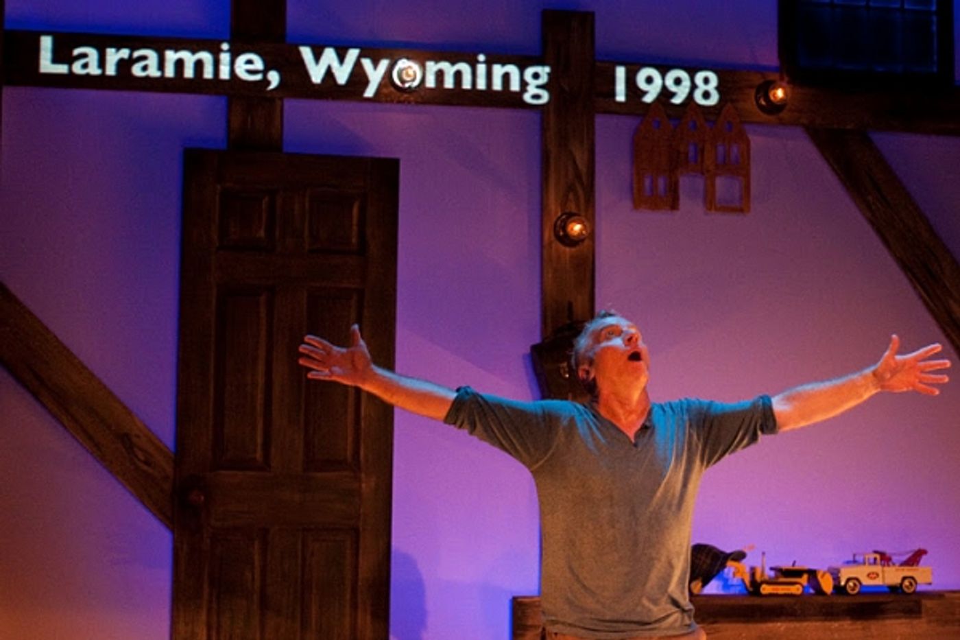 Photo Flash: Bill Bowers Brings BEYOND WORDS to Urban Stages  Image