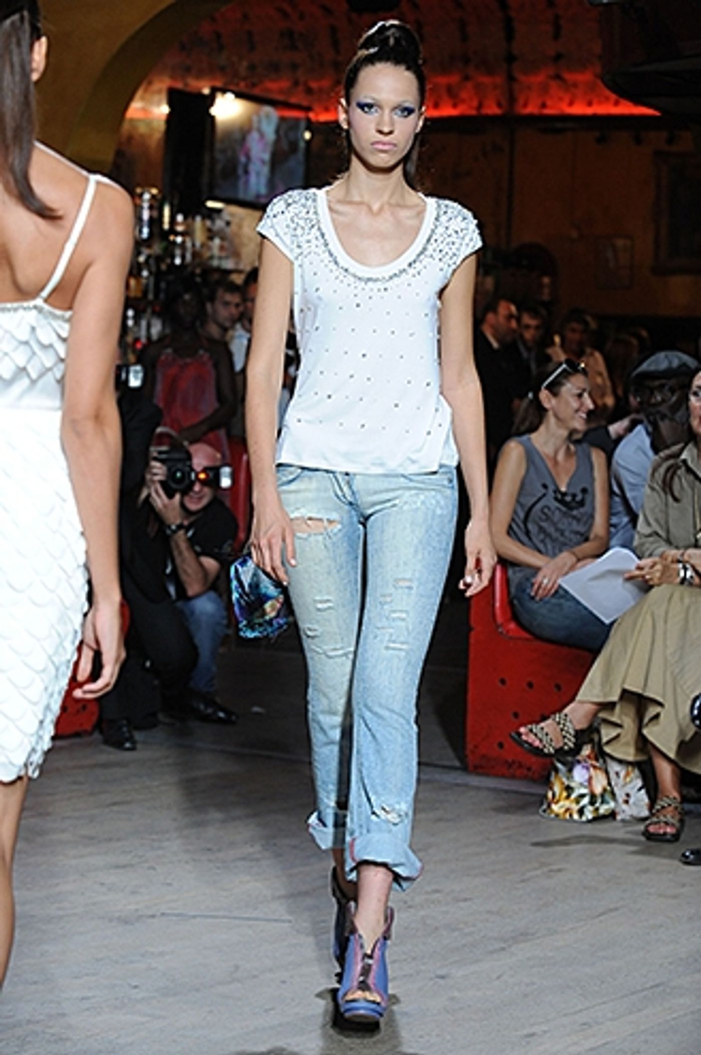 Photo Flash: Christophe Guillarmé Presents Spring-Summer 2012 Collection Photo Flash: Christophe Guillarmé Presents Spring-Summer 2012 Collection Image