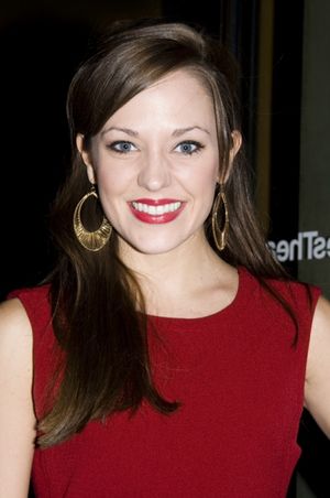 Laura Osnes @ BroadwayWorld Laura Osnes Photo