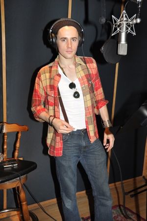 Reeve Carney Photo