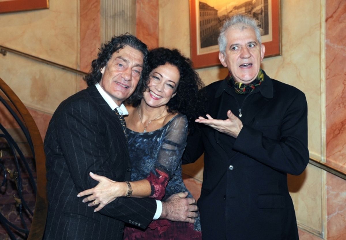 Ilja Richter and Winfried Glatzeder (L) and actress Barbara Wussow  Hofmannsthal, takes place between 20 and 30 October 2011 at the Berlin Cathedral, starring Winfried Glatzeder as Everyman, Barbara Wussow as Amour and Ilja as judge Mammon. Photo:Ã'â€šÃ‚ at 