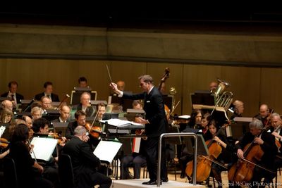 Steven Reineke with The Toronto Symphony Orchestra Photo