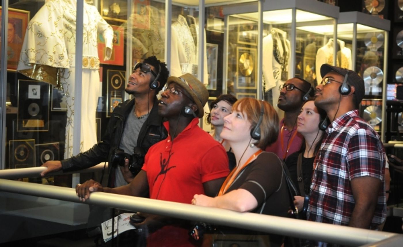 Photo Flash: MEMPHIS National Tour Visits Graceland Photo Flash: MEMPHIS National Tour Visits Graceland Image