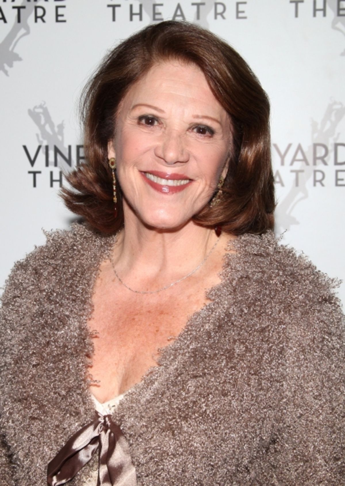 Linda Lavin  at 