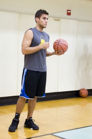 Josh Segarra @ BroadwayWorld Josh Segarra Photo