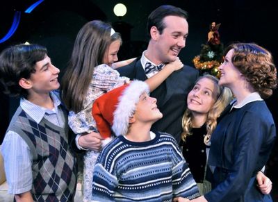 Sean Patrick Hopkins, Joseph Mervis, Annie Cushman, Michael Bailey and Delaney Jackso Photo