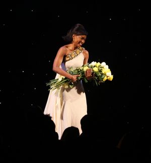 Angela Bassett @ BroadwayWorld Angela Bassett Photo