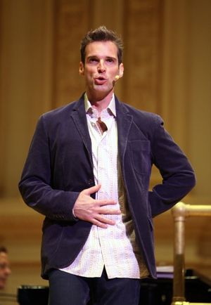 Hugh Panaro  Photo