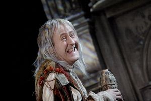 Nicholas Lyndhurst Photo