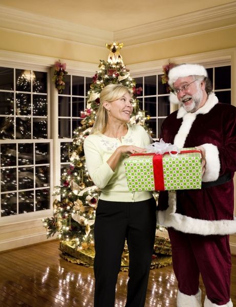 Photo Flash: ANOTHER NIGHT BEFORE CHRISTMAS at Theatre at the Center  Image