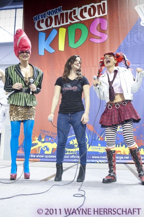 Nicolette Hart, Carrie Manolakos and Lourdes Lane Photo