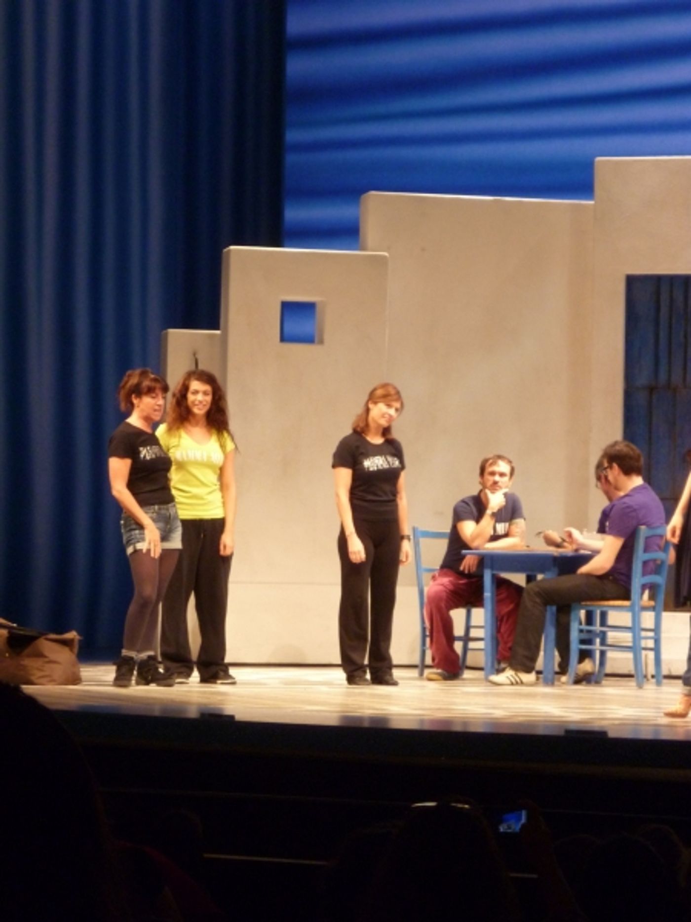 Photo Coverage: Backstage at MAMMA MIA! in Paris! Photo Coverage: Backstage at MAMMA MIA! in Paris! Image