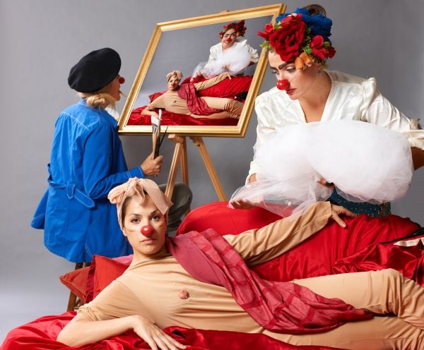 Carla Bosnjak (blue coat),  Michaela Lind (reclining nude) and Diana Lovrin Photo