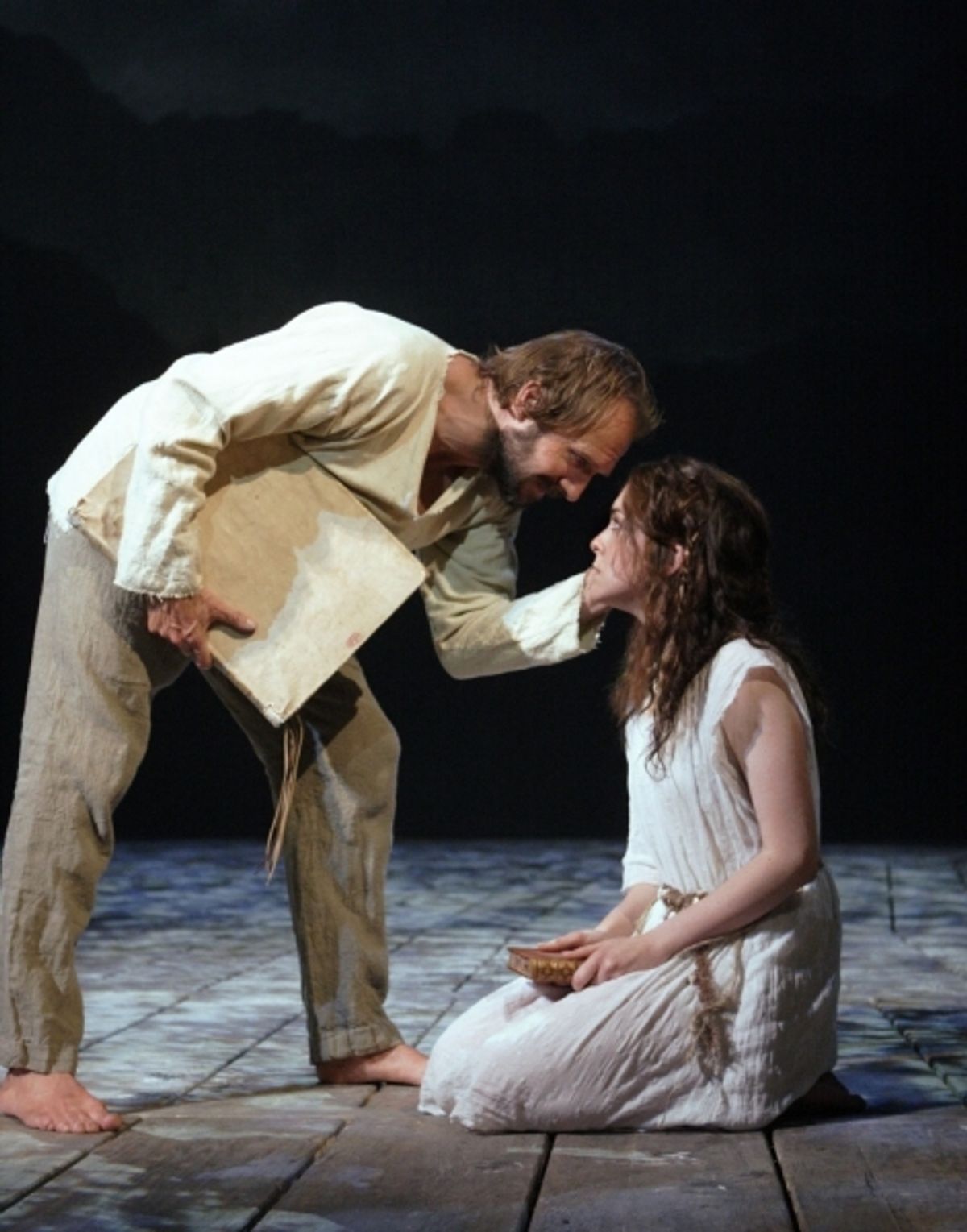  Ralph Fiennes and Elisabeth Hopper. Photo Credit: Catherine Ashmore at 