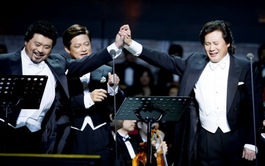 Photo Flash: Three Chinese Tenors on World Tour 2011 Image