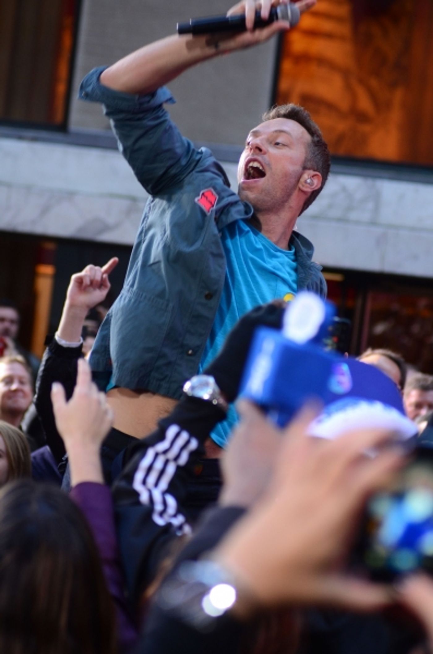 Photo Flash: Coldplay Performs at the Today Show  Image