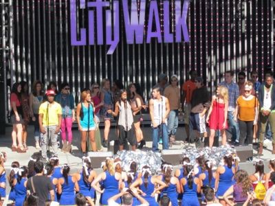 Adrienne Warren and the cast of BRING IT ON The Musical Photo
