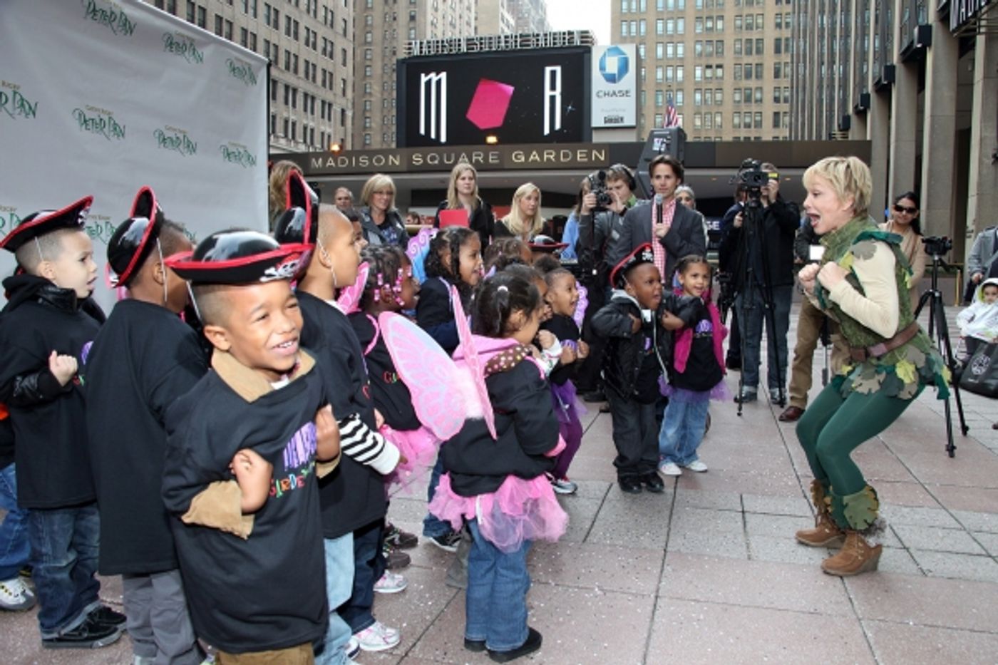 Photo Coverage: PETER PAN's Cathy Rigby Flies with MSG's Garden of Dreams Kids Photo Coverage: PETER PAN's Cathy Rigby Flies with MSG's Garden of Dreams Kids Image