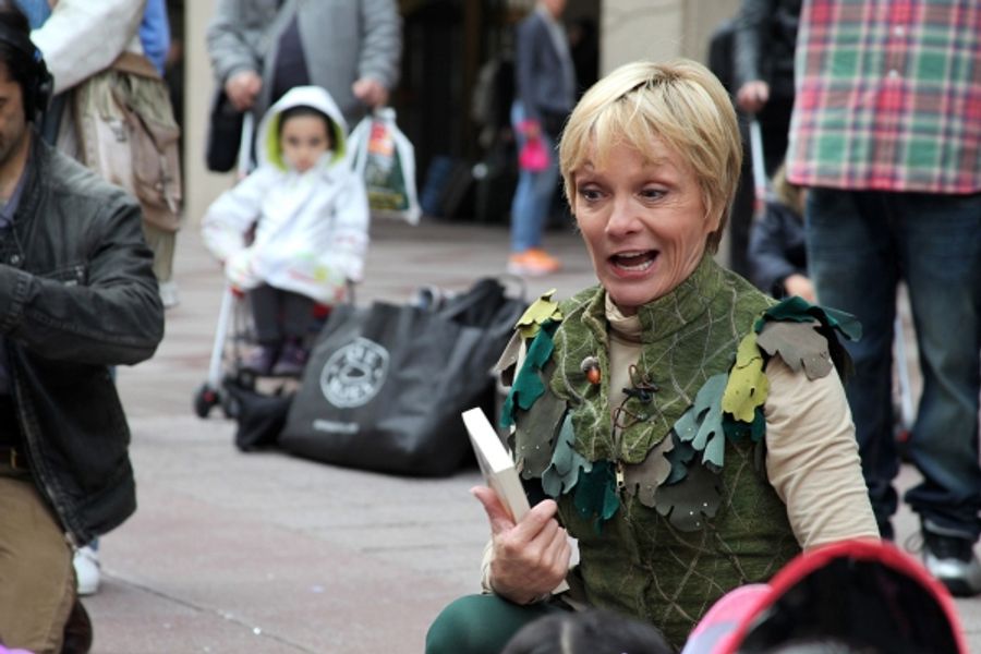 Photo Coverage: PETER PAN's Cathy Rigby Flies with MSG's Garden of Dreams Kids Image