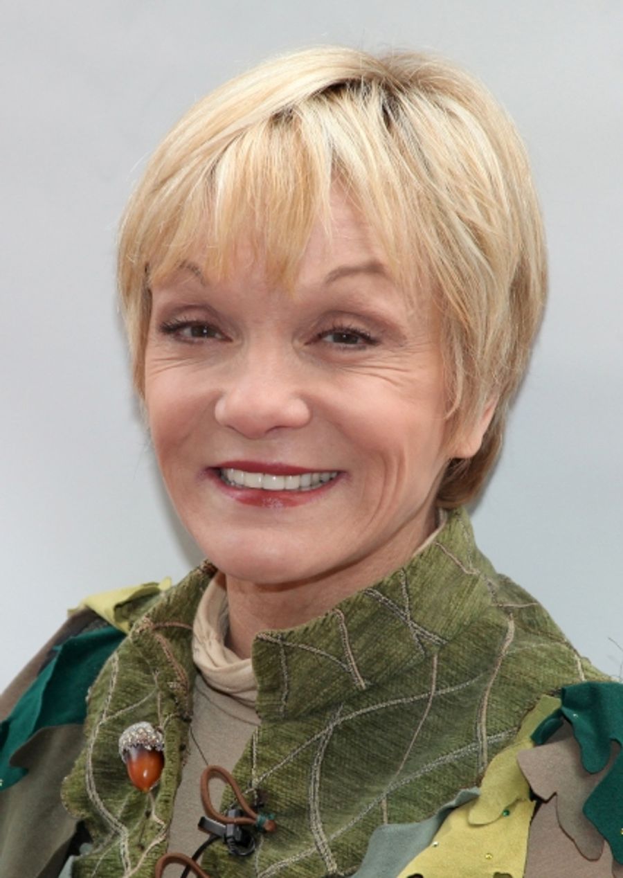 Photo Coverage: PETER PAN's Cathy Rigby Flies with MSG's Garden of Dreams Kids Image
