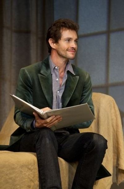 Hugh Dancy Photo