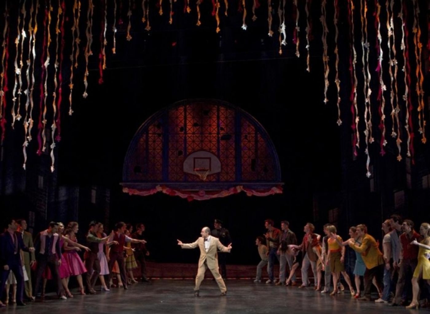 Photo Flash: New Cast Joins WEST SIDE STORY National Tour! Photo Flash: New Cast Joins WEST SIDE STORY National Tour! Image