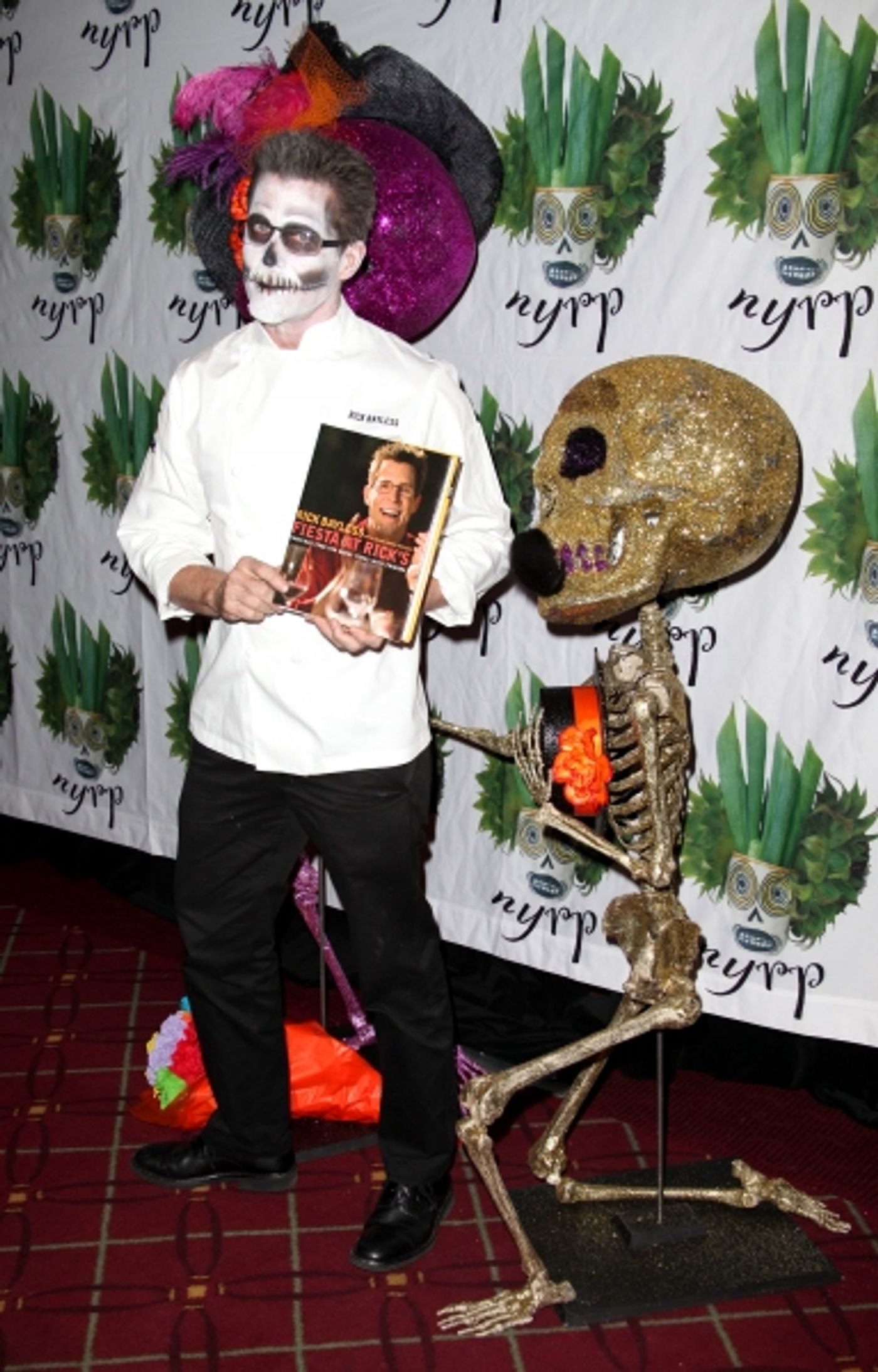 Photo Coverage: Bette Midler's 'Hulaween' Gala Benefit  Image