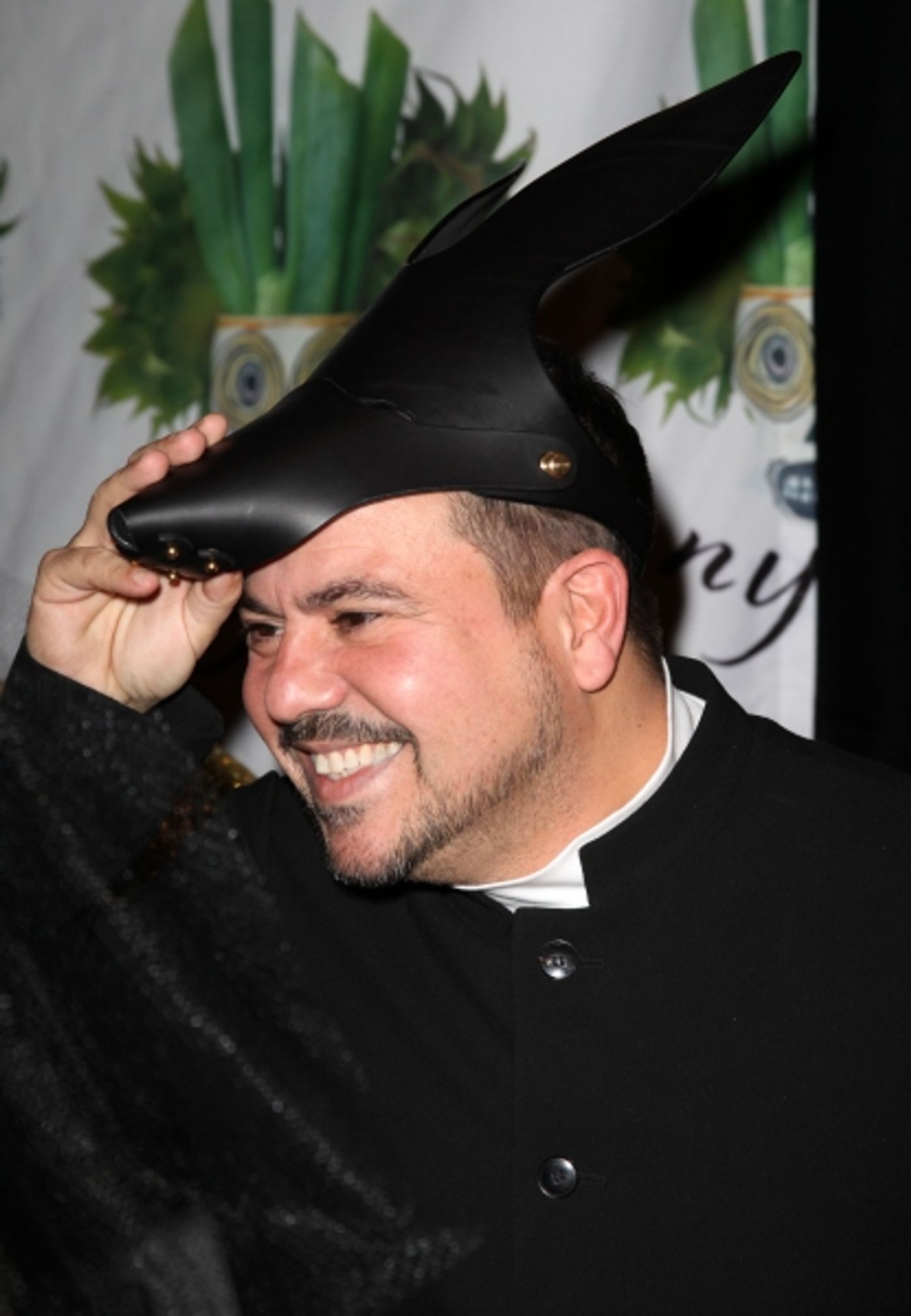 Photo Coverage: Bette Midler's 'Hulaween' Gala Benefit  Image