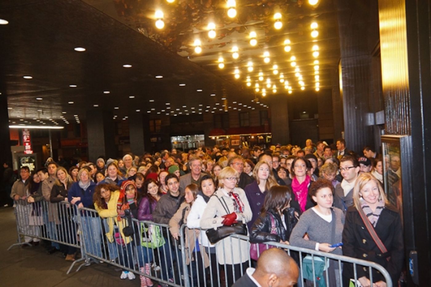 Photo Coverage: WICKED Company Treats Fans to 'Ultimate Encore' of 'Defying Gravity'  Image