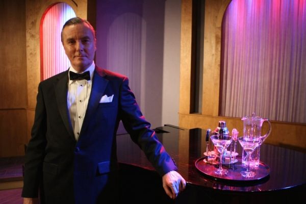 Robert Gibby Brand Photo